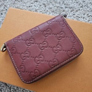 Gucci Burgundy GG Embossed Leather Zip Card Case
